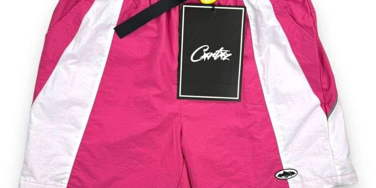 Corteiz Shorts: The New Summer Trend
