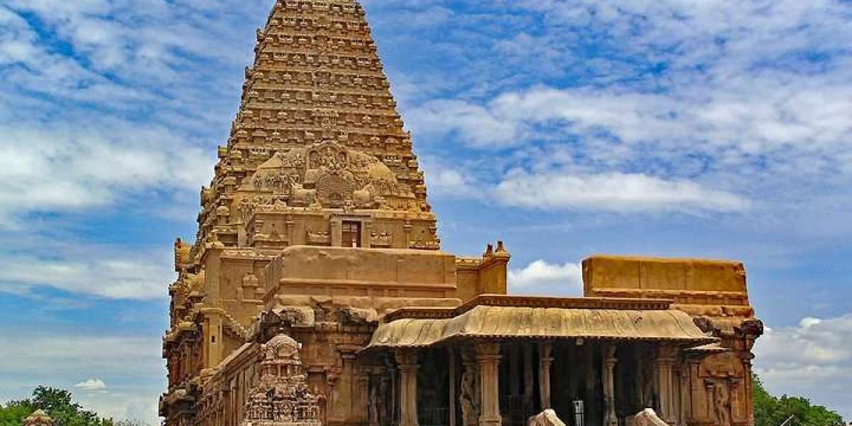 South India Temple Tour Packages: Journey Through the Sacred Soul of the South