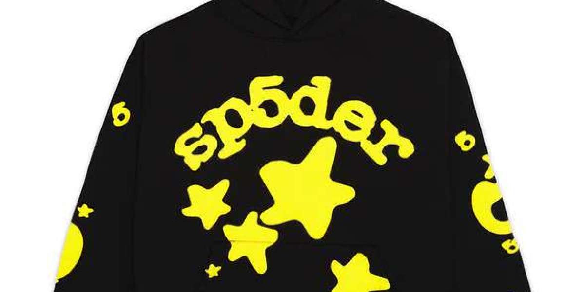 Sp5der Hoodie: The Bold Streetwear Staple Redefining Urban Fashion