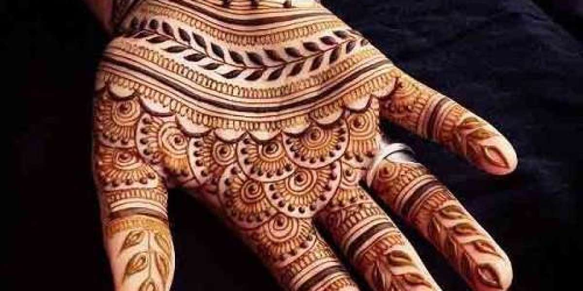 Beautiful and Royal Front Hand Mehndi Designs for Brides