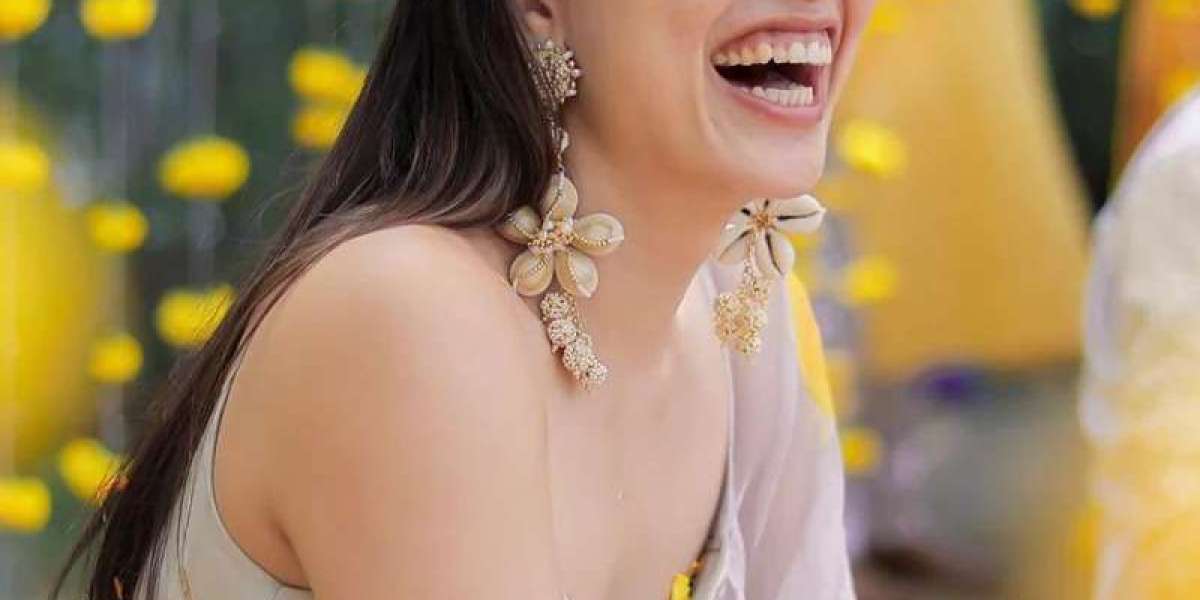 Bridal Hair Accessories for Braids & Brides | VAIDAAN Elegant Hair Jewellery