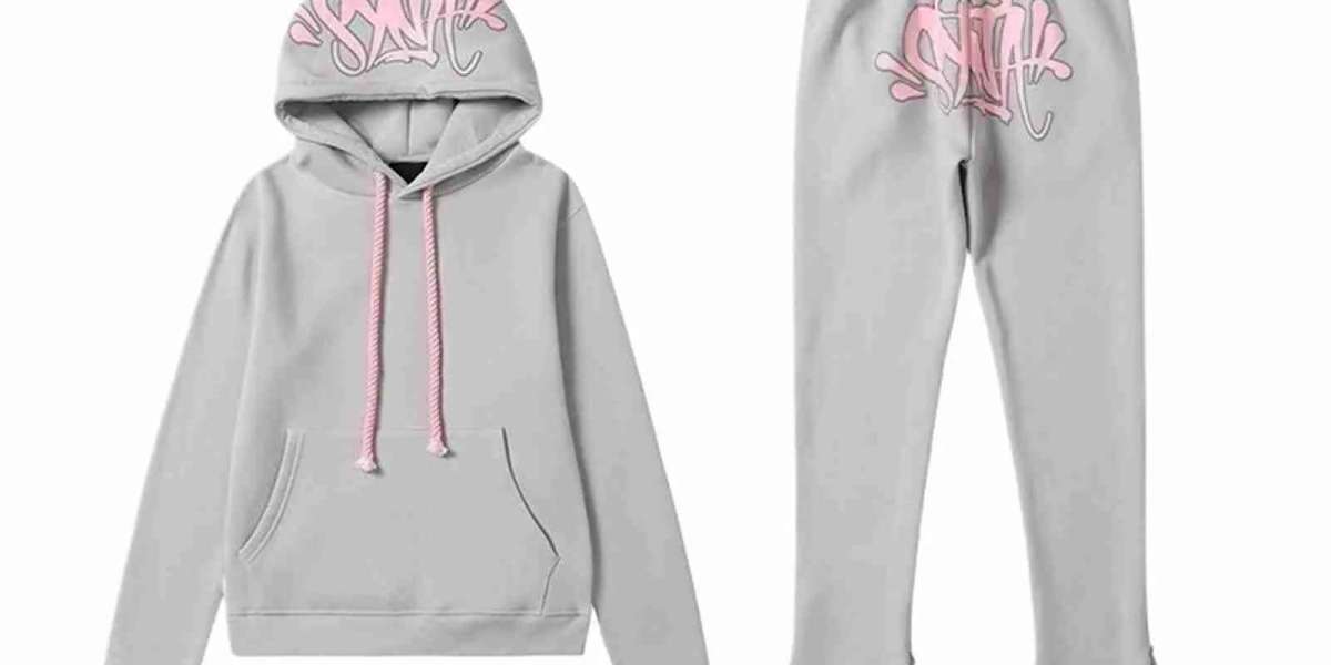Syna World Clothing: The Rising Streetwear Powerhouse Redefining Urban Fashion