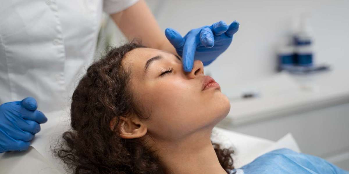 Buccal Fat Removal in India: Is the Surgery Right For You?