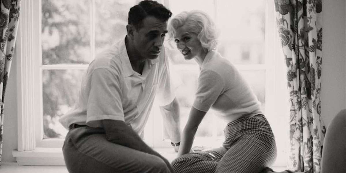 Marilyn Monroe's Life in 'Blonde' - A Deep Dive
