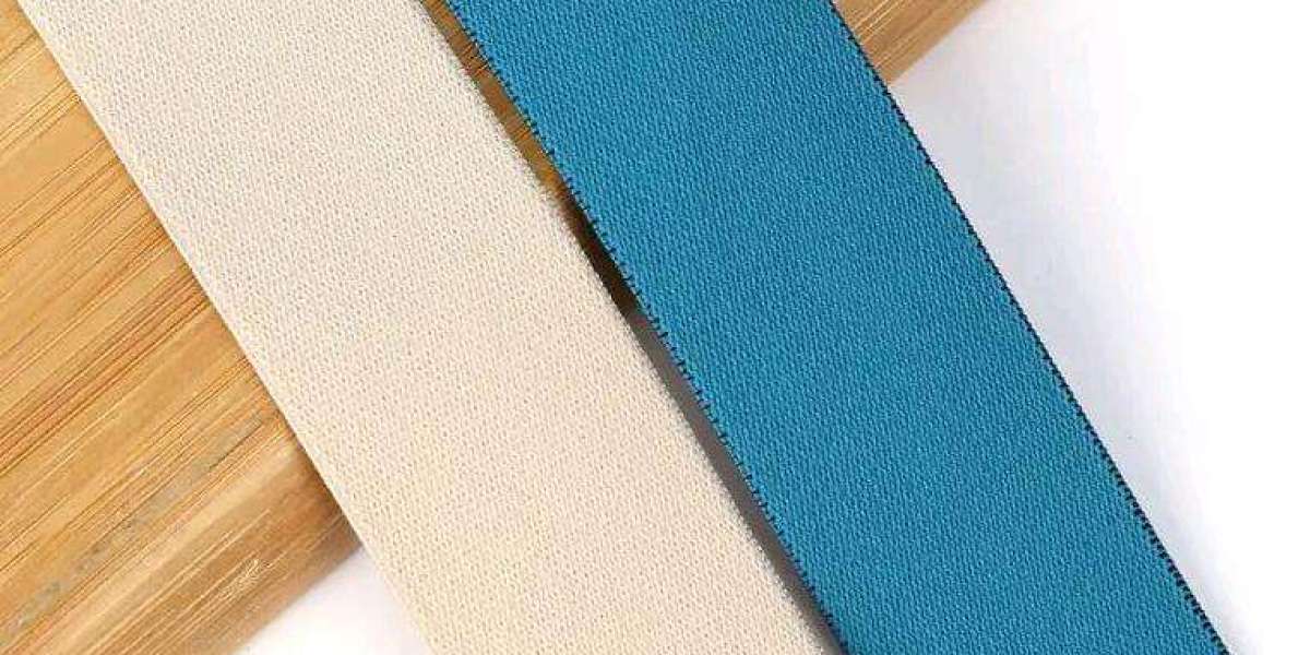 Creating a Statement: The Power of Debossed Logos on Fitness Bands