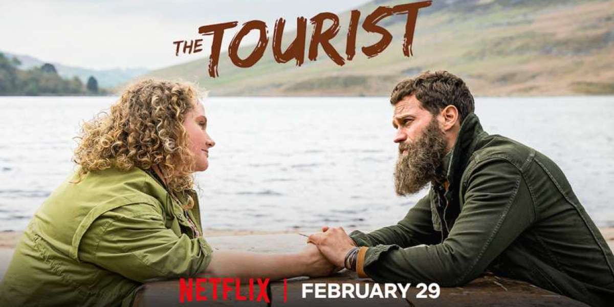 The Tourist Series Summary: Plot, Cast & Locations