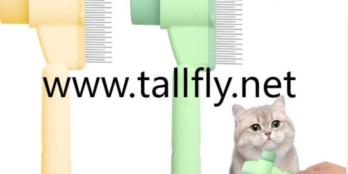 How Do You Choose Brushes for Sensitive Skin Pets?