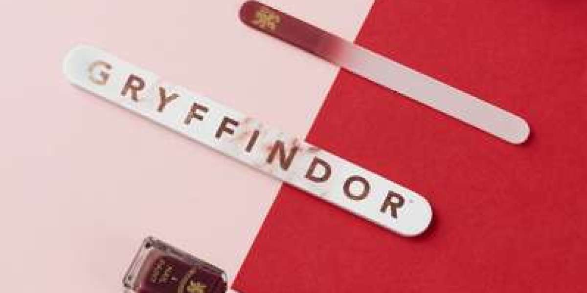 Harry Potter Makeup Line - Magical Festive Beauty