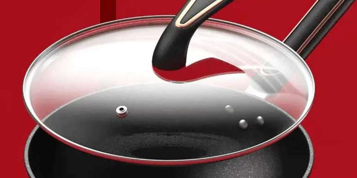What Is a Household Frying Pan
