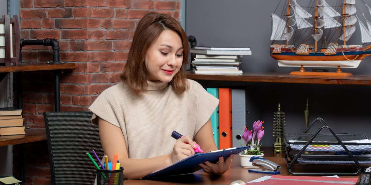 Smart Solutions for Busy Students: Paying Experts for GMAT Assistance