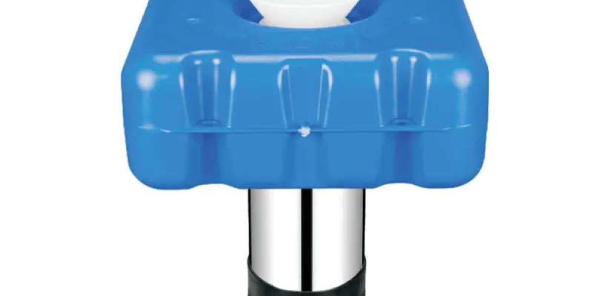 How does an Aquaculture Machine Aerator improve pond oxygen levels?