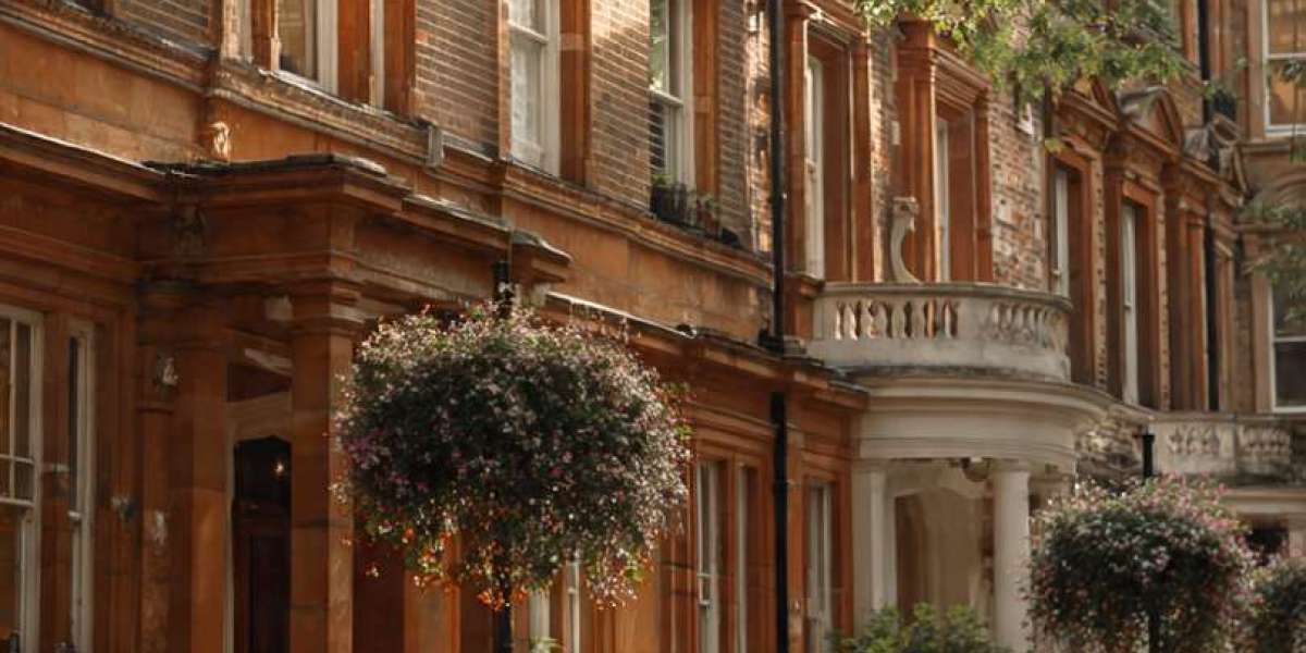 Book Luxury Chauffeur Hire in Marylebone for Elite Journeys
