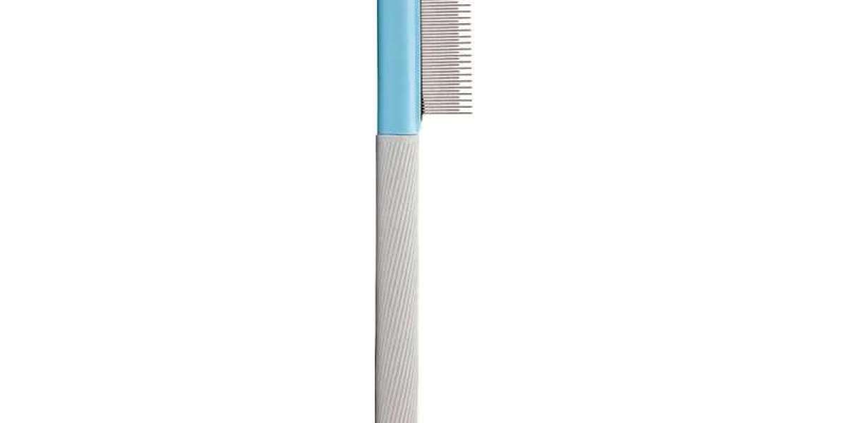What Makes a Grooming Tool Actually Contain Cat Shedding