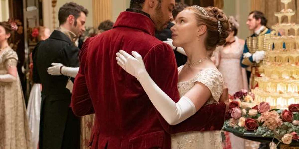 Bridgerton Season 2: Lady Whistledown's Reveal