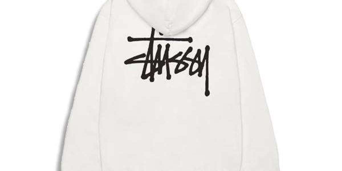 Stussy streetwear tendance mode urbaine France look