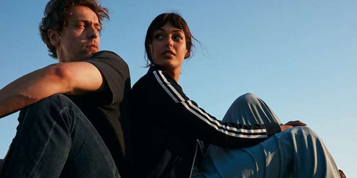 Netflix's Turkish Film 'One-Way To Tomorrow' - Trailer