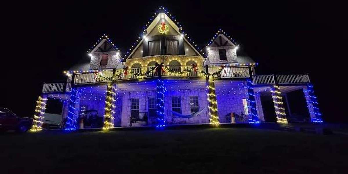 Christmas Light Installation in Longview, WA Services Near You