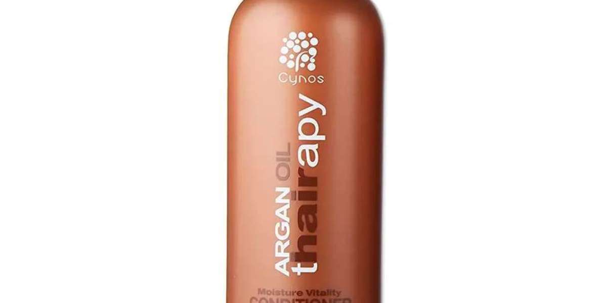 How to Hydrate Your Hair Without Making It Greasy