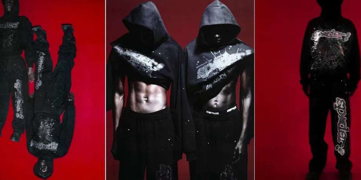 Sp5der Tracksuits: Bold Streetwear for Everyday Comfort
