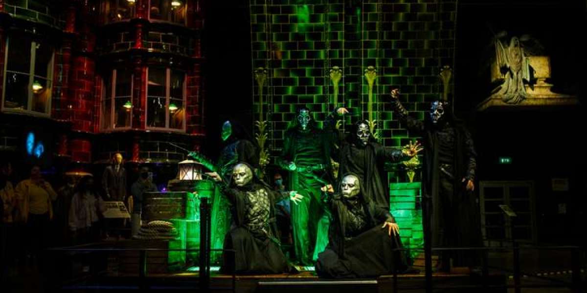 Halloween at Warner Bros. Studio – Dark Arts Guide