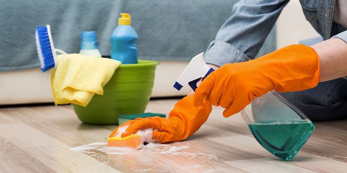 The Best Times of Year to Schedule a Full Home Cleaning