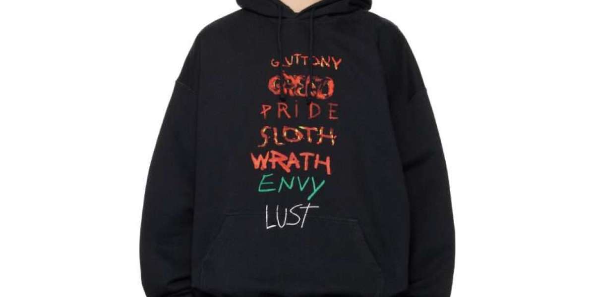 Why Vetements Hoodie Are a Must-Have This Season