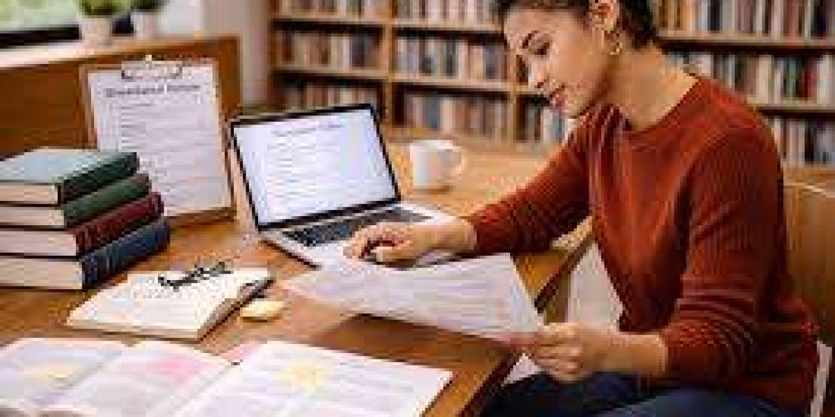 Why Most Students Feel Overwhelmed During Dissertation Season