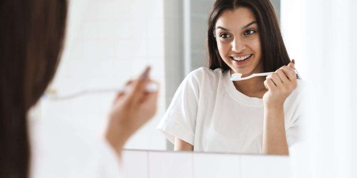 Simple Daily Habits for a Cleaner, Brighter Smile
