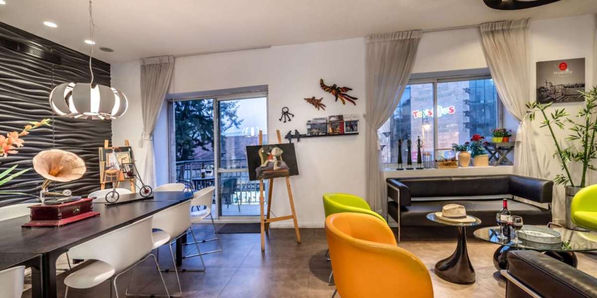 Celebrate Love and Tradition with a Shabbat Chatan in the Heart of Jerusalem