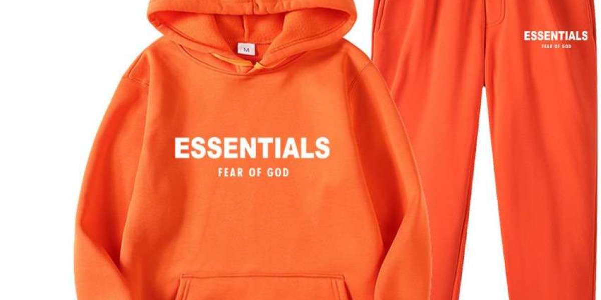 Best Essentials Hoodie Outfits for 2026