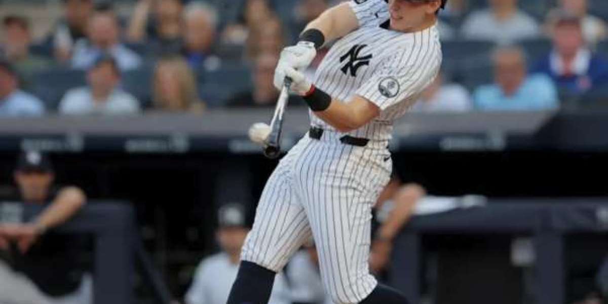 EZBUFF | Top reasons players decide to buy MLB The Show 26 Stubs