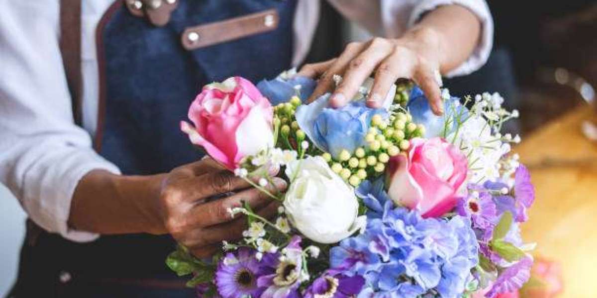 Best Online Flower Delivery in Ajman – Guide to Reliable Services