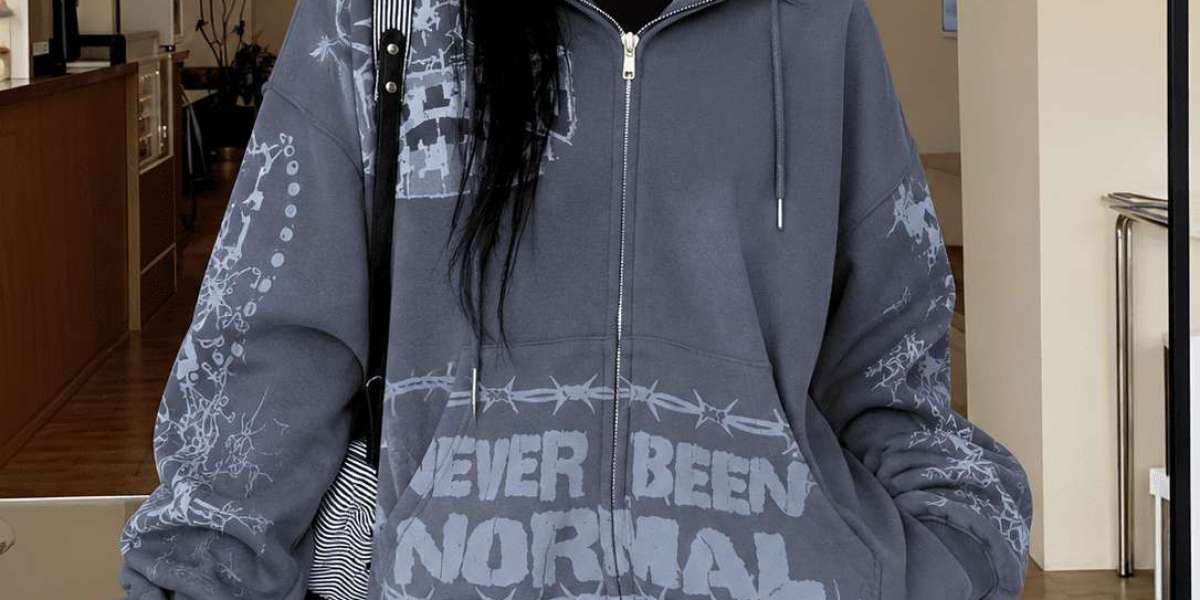 Retrovert Hoodie: A Simple Guide to Modern Streetwear With a Retro Feel