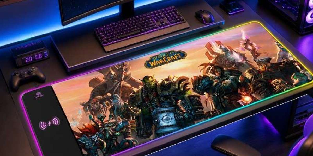 wow California Sunset Style Alliance & Horde RGB Gaming Desk Mat With Wireless Charging