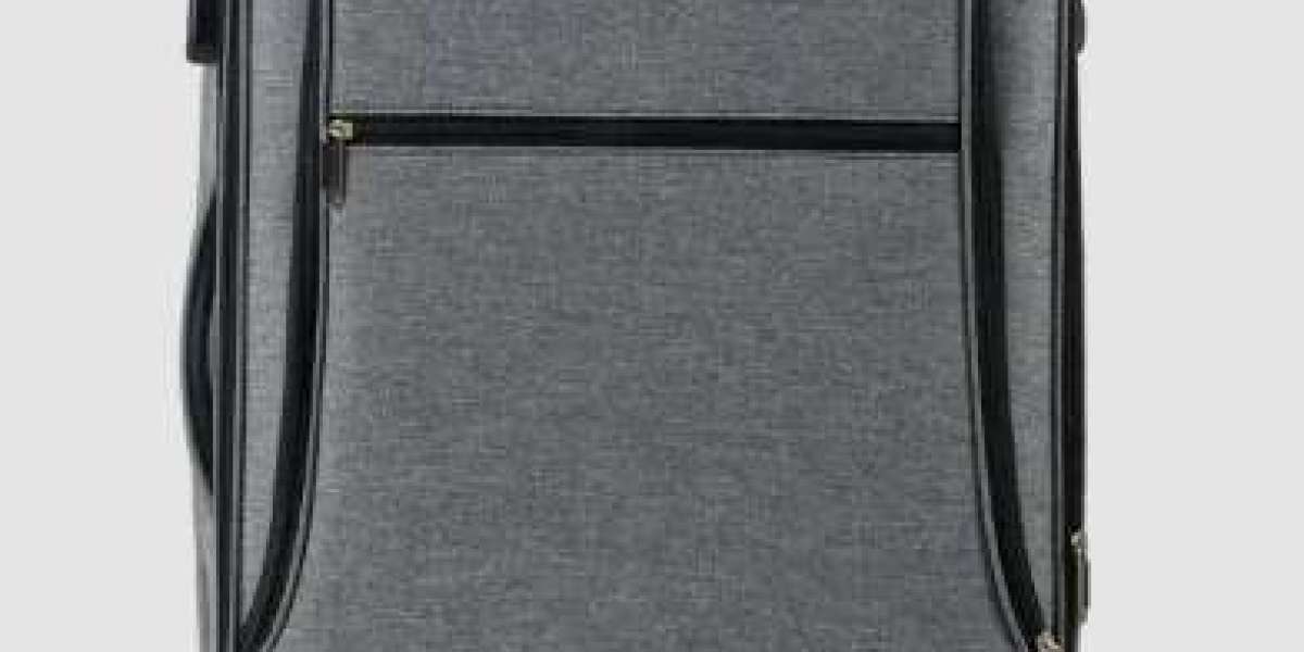 Por Que a Medium Fabric Suitcase é Versátil?