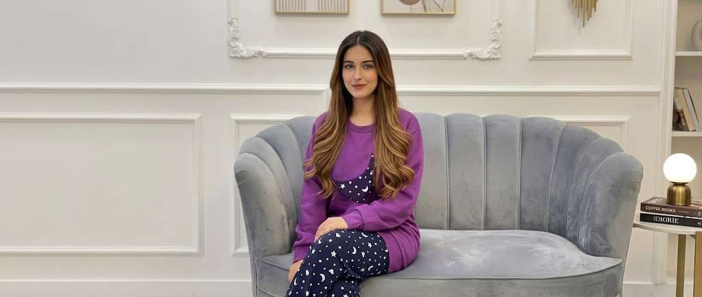 Ariana Hart Profile Picture